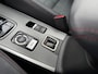 Mitsubishi Outlander 2.0 PHEV S-Edition Automaat / Schuifdak / Leder / 360 Camera / Stuur-/Stoelverwarming / Key-Less / PDC / LED