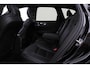 Volvo XC60 T6 Plug-in hybrid Ultra Black Edition | ACC | Luchtvering | Trekhaak | Bowers&Wilkins | 360° Camera | Stoelmassage | Panoramadak | Head-Up