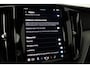 Volvo XC60 T6 Plug-in hybrid Ultra Black Edition | ACC | Luchtvering | Trekhaak | Bowers&Wilkins | 360° Camera | Stoelmassage | Panoramadak | Head-Up