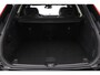 Volvo XC60 T6 Plug-in hybrid Ultra Black Edition | ACC | Luchtvering | Trekhaak | Bowers&Wilkins | 360° Camera | Stoelmassage | Panoramadak | Head-Up