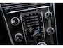 Volvo XC60 2.0 T5 FWD R-Design | Bi-Xenon Adaptief | Lederen Bekleding | Elektrische Achterklep | Stoelverwarming | Navigatie | Dealeronderhouden