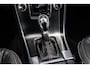 Volvo XC60 2.0 T5 FWD R-Design | Bi-Xenon Adaptief | Lederen Bekleding | Elektrische Achterklep | Stoelverwarming | Navigatie | Dealeronderhouden