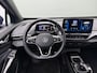 Volkswagen ID.5 Pro Advantage 77 kWh Panoramadak - Navigatie - Stoelverwarming - 360 Camera - IQ light - Side Assit - ACC