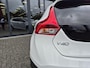Volvo V40 Cross Country 1.5 T3 Polar+ Luxury | Leder | Harmon/Kardon | Dakdragers | Navigatie | Automaat | Dealer onderhouden |