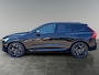 Volvo XC60 2.0 T8 Plug-in hybrid AWD Ultra Black Edition | Luchtvering | Trekhaak | 360 camera | Sportstoelen |