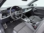 Audi A3 Sportback 30 TFSI S edition | Navigatie | Stoelverwarming | Cruise control | 17" |