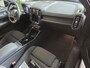 Volvo XC40 Single Motor Extended Range Plus 82 kWh | Adaptieve Cruise Control | Verwarmbare voorstoelen | Verwarmbaar stuurwiel | Warmtepomp | BLIS |