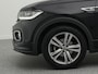 Volkswagen T-Cross R-Line 1.0 TSI 110 PK DSG | LED | Navigatie | Achteruitrijcamera | Keyless | Stoelverwarming |