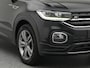 Volkswagen T-Cross R-Line 1.0 TSI 110 PK DSG | LED | Navigatie | Achteruitrijcamera | Keyless | Stoelverwarming |