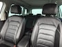 Volkswagen Tiguan 1.4 TSI eHybrid Elegance | Panoramadak | Stoelverwarming | Camera | elektrisch bedienbare achterklep |