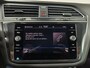 Volkswagen Tiguan 1.4 TSI eHybrid Elegance | Panoramadak | Stoelverwarming | Camera | elektrisch bedienbare achterklep |