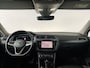 Volkswagen Tiguan 1.4 TSI eHybrid Elegance | Panoramadak | Stoelverwarming | Camera | elektrisch bedienbare achterklep |
