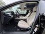Mazda 6e Takumi 68.8 kWh NL- Auto, Btw, Navigatie, Apple Carplay /Android Auto. Leer pakket, Panorama dak, 360 Camera, Stoelverwarming, Stoelventilatie, Keyless, Elektr-a-klep.