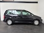 Volkswagen Touran 1.6 Business. Cruise!