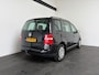 Volkswagen Touran 1.6 Business. Cruise!