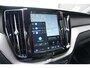 Volvo XC60 T6 Plug-in hybrid AWD Ultimate Dark Long Range | Trekhaak | Luchtvering | Stoelventilatie & massage | Stoelverwarming | Schuif/kanteldak | Head-Up Display | Lederen interieur | Adaptieve cruise control |