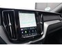 Volvo XC60 T6 Plug-in hybrid AWD Ultimate Dark Long Range | Trekhaak | Luchtvering | Stoelventilatie & massage | Stoelverwarming | Schuif/kanteldak | Head-Up Display | Lederen interieur | Adaptieve cruise control |