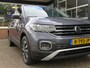 Volkswagen T-Cross 1.0 TSI 110pk DSG-aut. ACTIVE / Trekhaak / Navi / Stoelverw. / BOVAG garantie