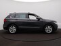 Volkswagen Tiguan 1.4 TSI eHybrid Elegance Automaat - LED - Trekhaak - Navigatie - Stoelverwarming - Achterklep elektrisch - Camera
