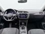 Volkswagen Tiguan 1.4 TSI eHybrid Elegance Automaat - LED - Trekhaak - Navigatie - Stoelverwarming - Achterklep elektrisch - Camera