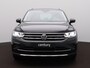 Volkswagen Tiguan 1.4 TSI eHybrid Elegance Automaat - LED - Trekhaak - Navigatie - Stoelverwarming - Achterklep elektrisch - Camera