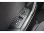 Volkswagen T-Roc 1.0 TSI 110pk Life | Navigatie | Apple Carplay & Android Auto | Parkeersensoren