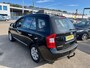 Kia Carens 2.0 CVVT X-ecutive(st-bekr,airco,elektr-pakket,bj07,2299,-)