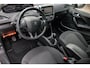 Peugeot 208 1.2 PureTech Blue Lion | Handgeschakeld | Navigatie