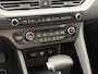 Kia Niro Hybrid 1.6 GDi DynamicLine Trekhaak, Nieuw geleverd en dealeronderhouden, 1e eign. Navigatie, Achteruitrijcamera, Adaptieve cruise control