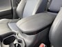 Toyota RAV4 2.5 Hybrid AWD Bi-Tone Trekhaak, Stoel- & Stuurwiel verwarmd, PDC, LED, Smart Key, Privacy glass