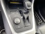 Toyota RAV4 2.5 Hybrid AWD Bi-Tone Trekhaak, Stoel- & Stuurwiel verwarmd, PDC, LED, Smart Key, Privacy glass