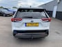 Toyota RAV4 2.5 Hybrid AWD Bi-Tone Trekhaak, Stoel- & Stuurwiel verwarmd, PDC, LED, Smart Key, Privacy glass