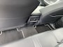 Toyota RAV4 2.5 Hybrid AWD Bi-Tone Trekhaak, Stoel- & Stuurwiel verwarmd, PDC, LED, Smart Key, Privacy glass