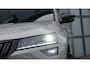 Skoda Karoq 1.5 TSI 150pk DSG Sportline Business *Black Optik* LED Trekhaak Stoel & Stuurwiel V.W. Virtual Sfeerverlichting *Complete Skoda*