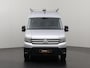 Volkswagen Crafter 2.0TDi 177PK Automaat L3H3 Exclusive | Navigatie | Camera | Imperiaal | Trekhaak | Airco | Cruise | 3-Zits