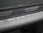 Audi Q6 e-tron edition 83 kWh l Adaptive cruise control l Climate control l Stuurverwarming l Parkeersensoren l Navigatie l 360 graden camera l Carbon pakket l Trekhaak l Warmtepomp l Audi sound system l Audi virtual cockpit plus