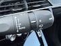 Peugeot e-2008 EV Allure Avantage 54 kWh | Clima | Camera | PDC |