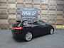 BMW 1-Serie 118i High Executive Pano Clima Camera HUD Navi LM