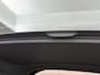 Peugeot 208 GT-Line 110pk | Navigatie | Panoramadak | Achteruitrijcamera | Climate Control | Cruise Control | Parkeersensoren v+a | Stoelverwarming | Half lederen sportstoelen | Armsteun | Bluetooth | Apple Carplay / Android Auto | DAB+ radio | Donker getint glas | 17" lichtmetalen velgen |