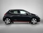 Peugeot 208 GT-Line 110pk | Navigatie | Panoramadak | Achteruitrijcamera | Climate Control | Cruise Control | Parkeersensoren v+a | Stoelverwarming | Half lederen sportstoelen | Armsteun | Bluetooth | Apple Carplay / Android Auto | DAB+ radio | Donker getint glas | 17" lichtmetalen velgen |