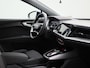 Audi Q4 e-tron 40 Edition 63 kWh l Climate control l Navigatie l Parkeersensoren l Privacy glas l Stoelverwarming l LED-koplampen l Audi sound system l Audi virtual cockpit l Lichtmetalen wielen