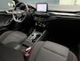 Ford Focus 1.0 EcoBoost ST Line 125 Pk Automaat/Cruise/Climate/Navigatie/LED/Camera/Car Play/Android Auto/Lane Assist/Apk 05-2027