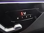 Mercedes-Benz GLC 300e 4MATIC AMG Line | Night | Panoramadak | Trekhaak | Memory | Burmester | Head-up display |