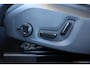 Volvo XC60 T8 Plug-in hybrid AWD Plus Dark | Semi-Electrische Wegklapbare Trekhaak | Longe Range | Google Infotainment | Harman Kardon Premium Audio | Parkeersensoren voor + achter | Parkeercamera | Stoelverwarming | Stuurwielverwarming |