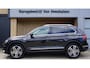 Volkswagen Tiguan 2.0 TSI 180pk DSG 4Motion Highline Executive Pano.Dak HUD Virtual 19inch LM Stoel/Stuurwiel V.W. *Nette Tiguan*
