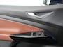 Volkswagen ID.4 Business 77 kWh Leder Navigatie 19" Lichtmetalen Velgen Apple Carplay/Android Auto Climate Control Warmtepomp Stoelverwarming Led Parkeer sensoren