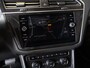 Volkswagen Tiguan 1.4 TSI ACT R-line / 150pk / Panorama Dak / Leren Bekleding / Achteruitrij Camera