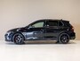 Volkswagen Golf 2.0 TSI GTI / 245pk / Achteruitrij camera / Dodehoek assistent / Stoel en stuurverwarming /