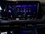 Volkswagen Golf 2.0 TSI GTI / 245pk / Achteruitrij camera / Dodehoek assistent / Stoel en stuurverwarming /