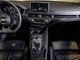 Audi RS4 A4 Avant 2.9 TFSI quattro / 450pk / Panorama dak / Head up display / Carbon /